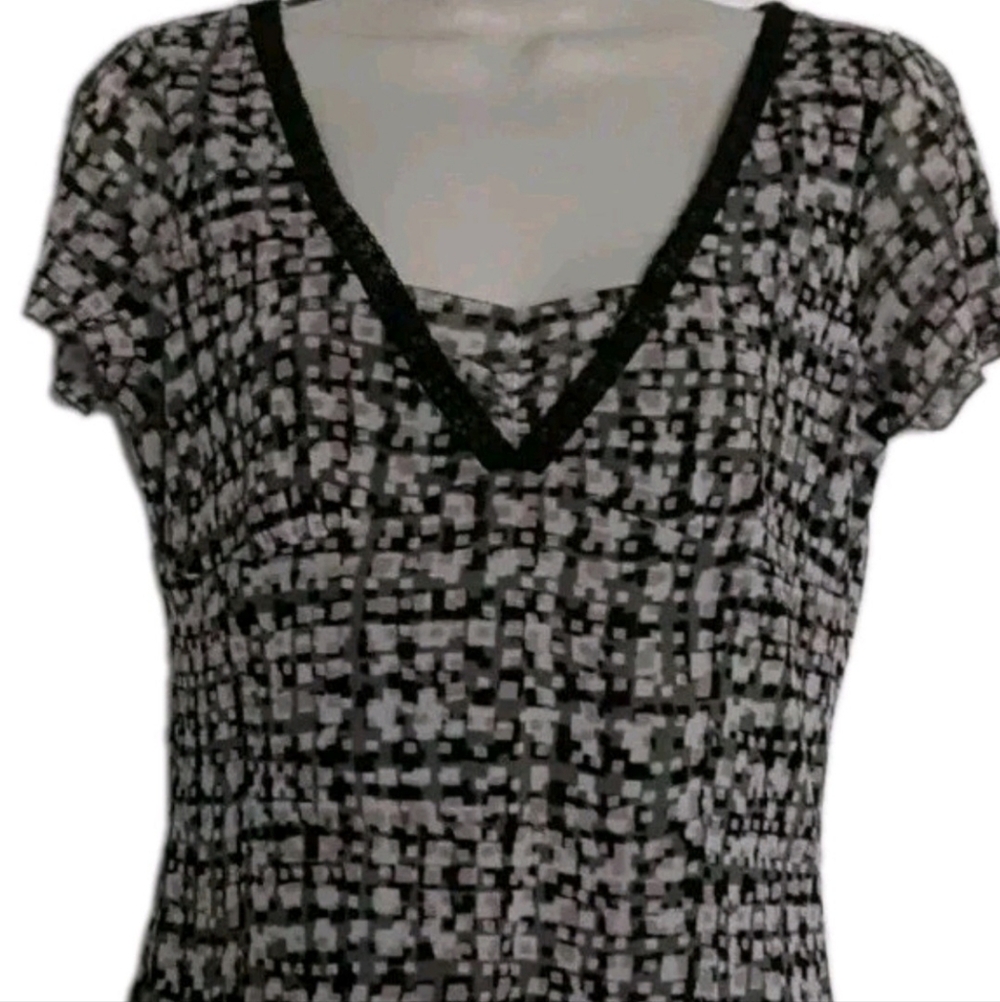 ACCESS By Liz Claiborne Top Womans Size M NWT